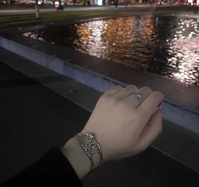 Ch**el bracelets